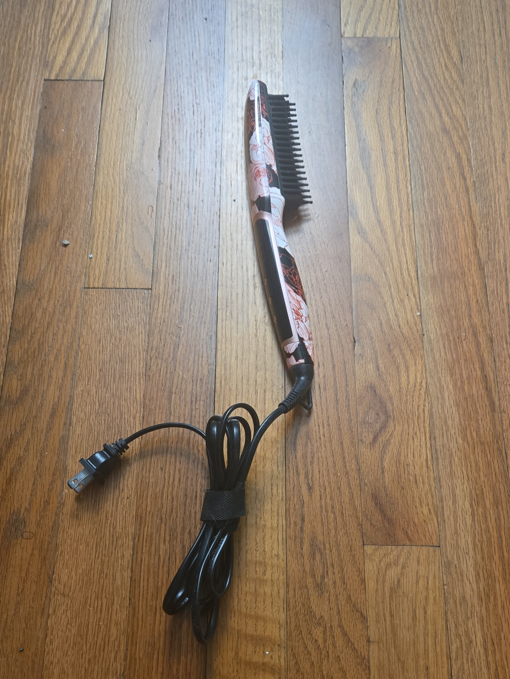 Calista Triangl Pro Heated Detailer Brush Hair Styling Tool